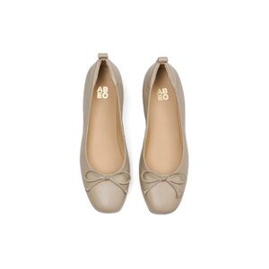 Women's ABEO Cadence Bow size 7 TAUPE
